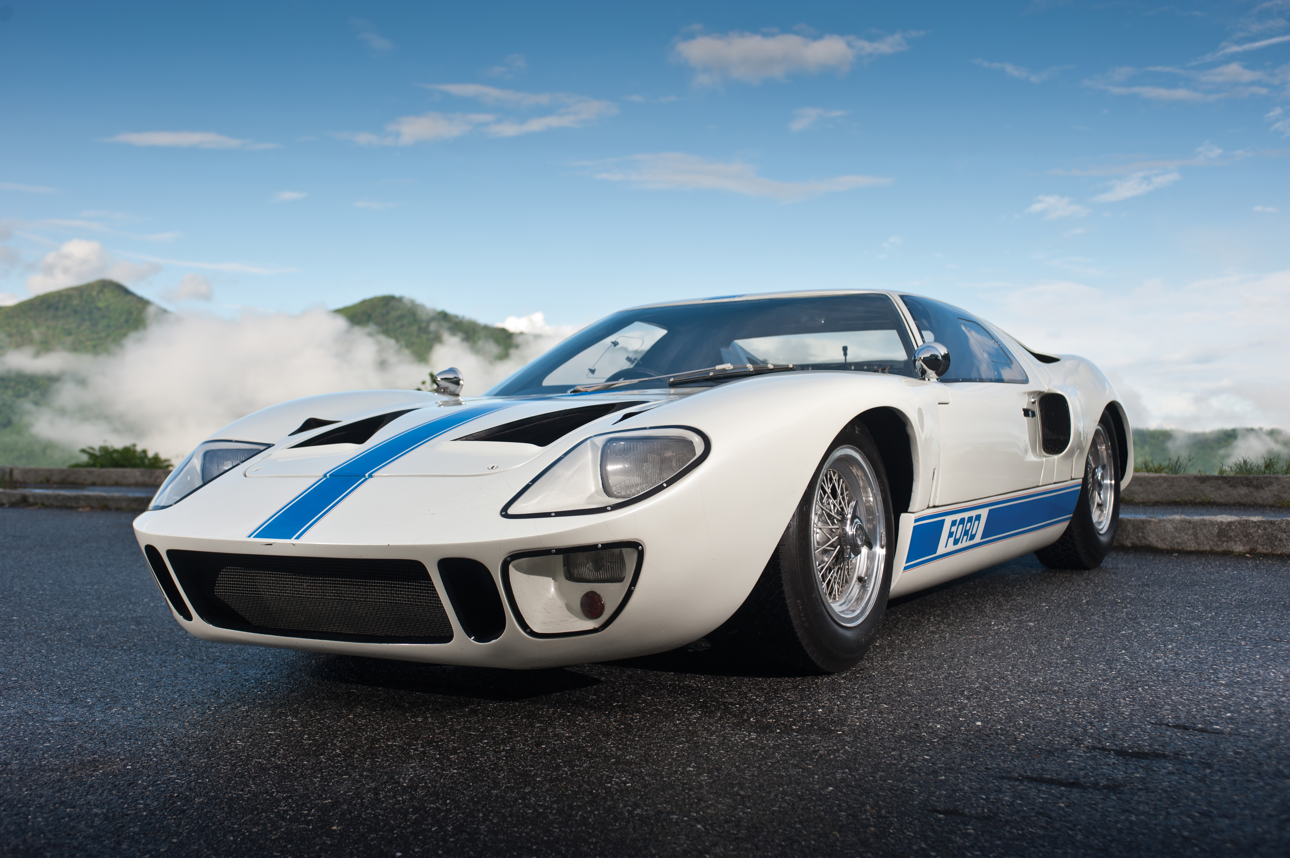 Ford-gt40.jpg