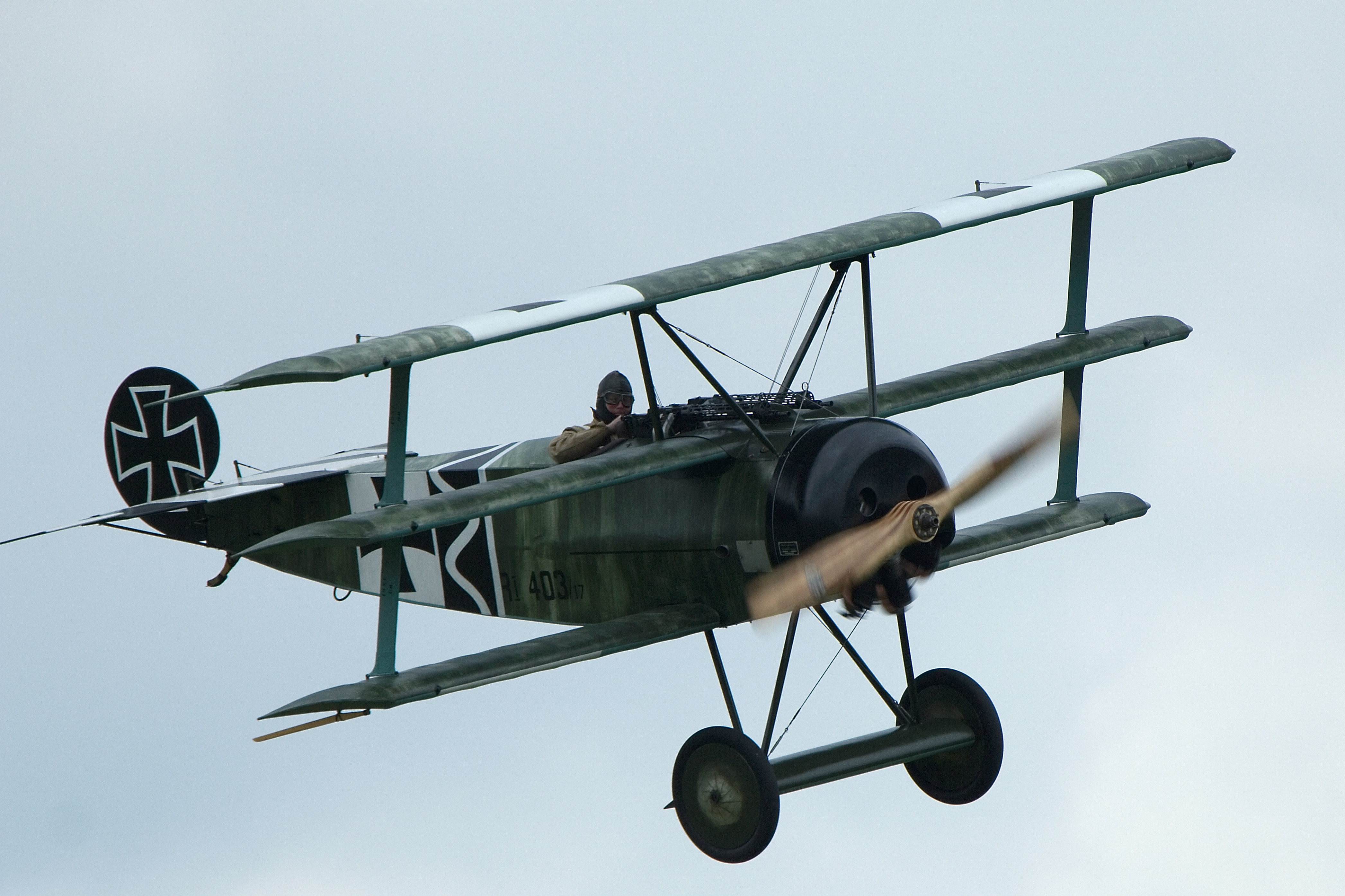 Fokker DR1 at Airpower11 18.jpg