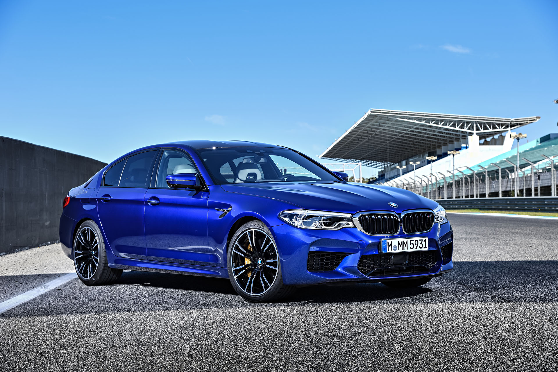 55941f8d-bmw m5 003-copy.jpg