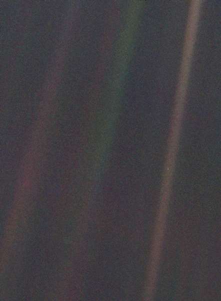 Pale Blue Dot.jpg