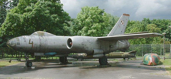 伊爾-28.jpg