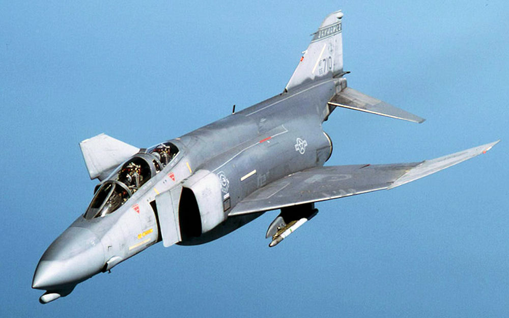 184th Fighter Group - McDonnell F-4D-28-MC Phantom 66-0710.jpg