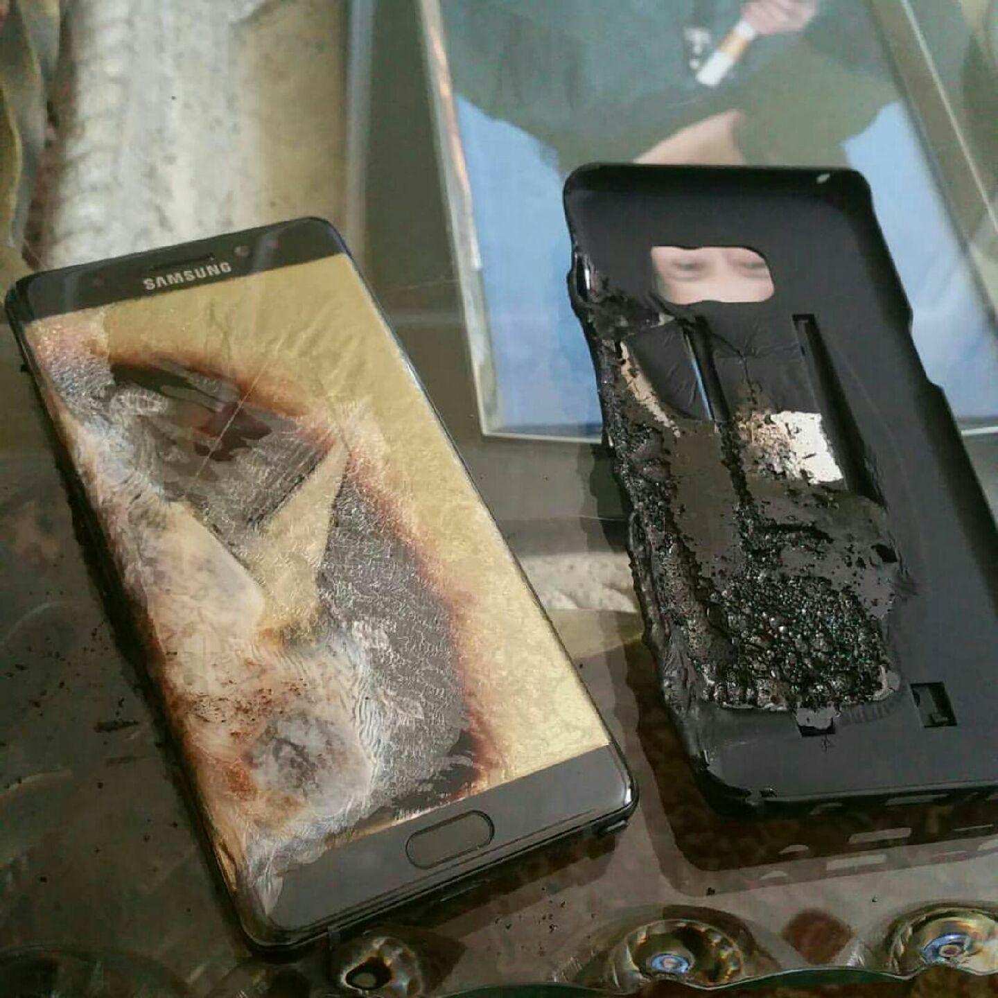 Galaxynote7 explode.jpg